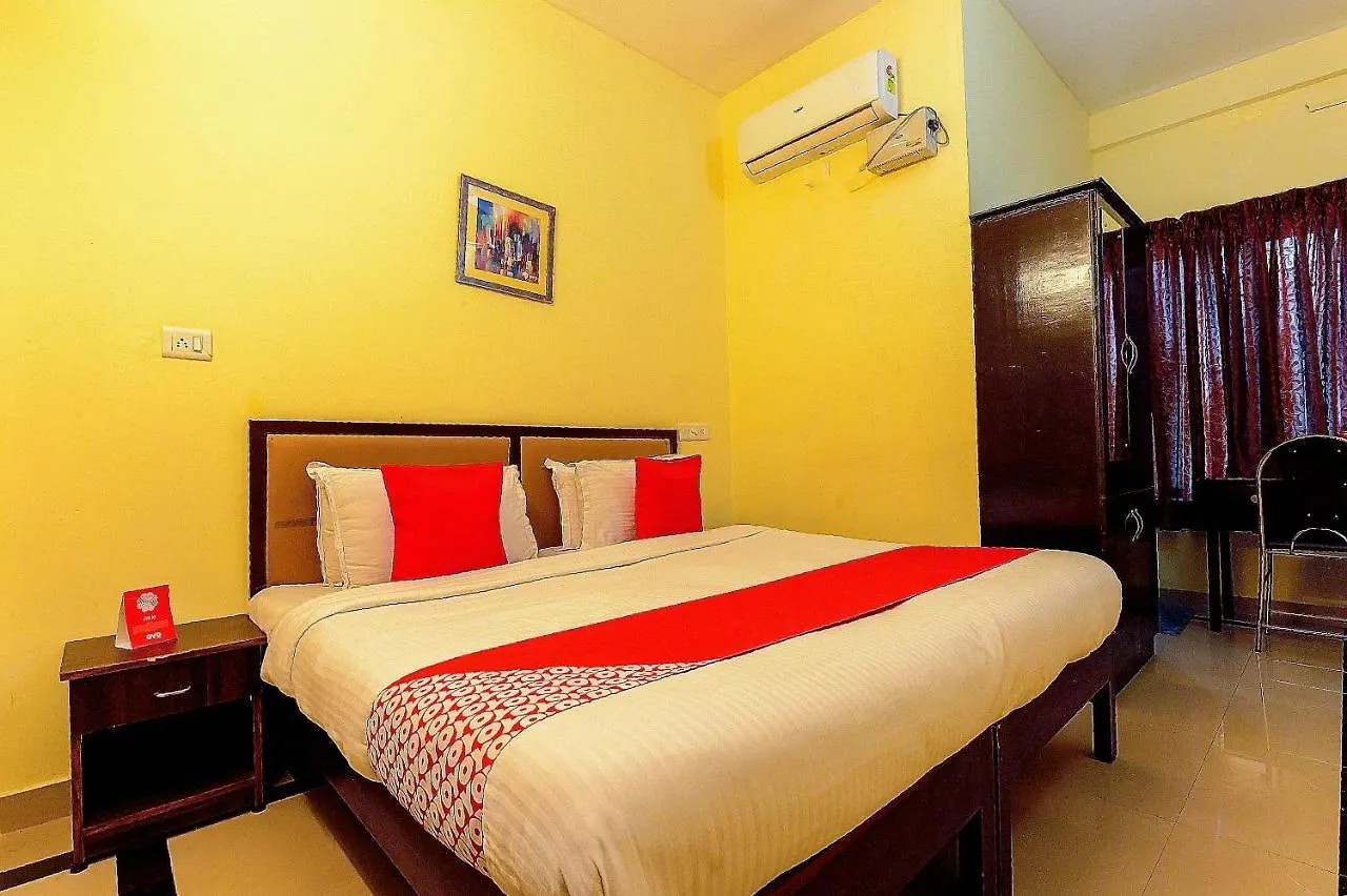***  Super Hotel O Diamond In Kochi India
